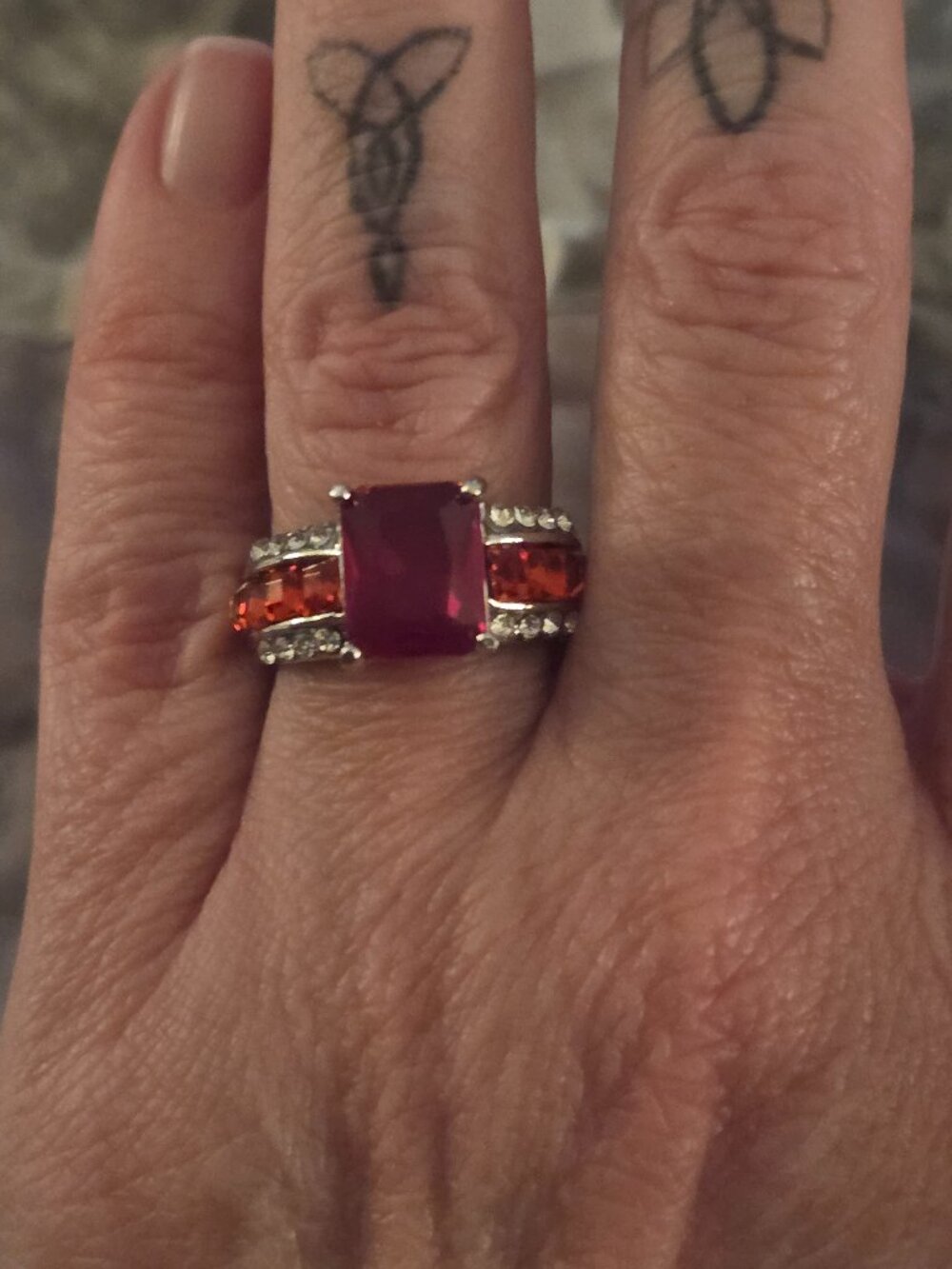 Beautiful fashion created ruby split shank ring side diamonds size 6 silver